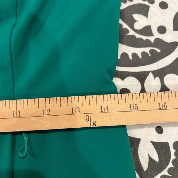 Calvin Klein Women's Green Sleeveless V-Neck Wide Leg Jumpsuit Size 4 Career - Picture 5 of 13